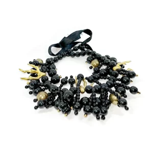 Collana perle nere e coralli